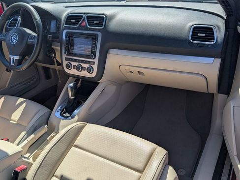 Used 2013 Volkswagen Eos Komfort image 15