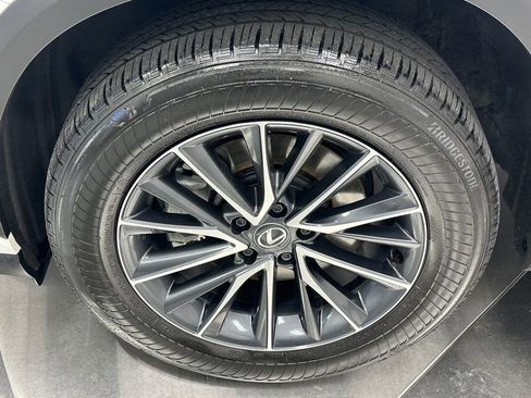 Used 2025 Lexus NX 250 FWD w/ Premium Package image 12