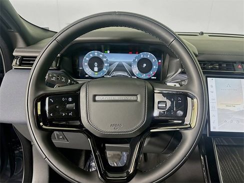 New 2026 Land Rover Range Rover Velar Dynamic SE image 12