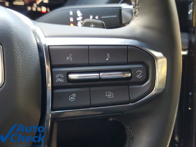 Used 2025 GMC Yukon XL Denali w/ Sun & Power Step Package RWD image 23