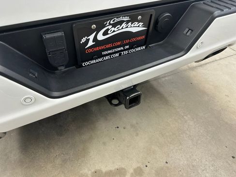Used 2024 GMC Sierra 1500 AT4 w/ Technology Package AWD/4WD image 30