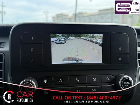 Used 2023 Ford Transit 250 Medium Roof AWD image 14