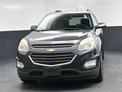 Used 2017 Chevrolet Equinox LT w/ Convenience Package image 11