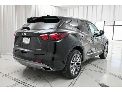 Used 2020 Chevrolet Blazer Premier image 7