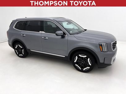 Used 2025 Kia Telluride S