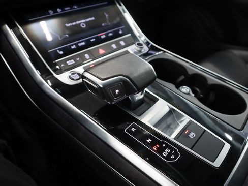 Used 2023 Audi Q8 Premium w/ Convenience Package AWD/4WD image 21