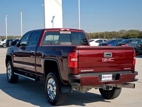 Used 2016 GMC Sierra 2500 Denali w/ Duramax Plus Package image 5