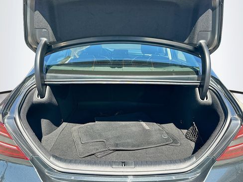 Used 2022 Genesis G70 2.0T w/ Prestige Package RWD image 28