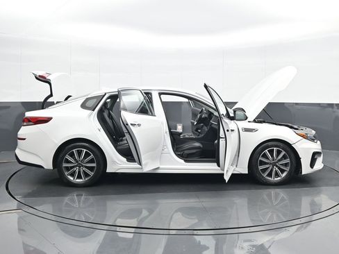 Used 2020 Kia Optima EX image 26