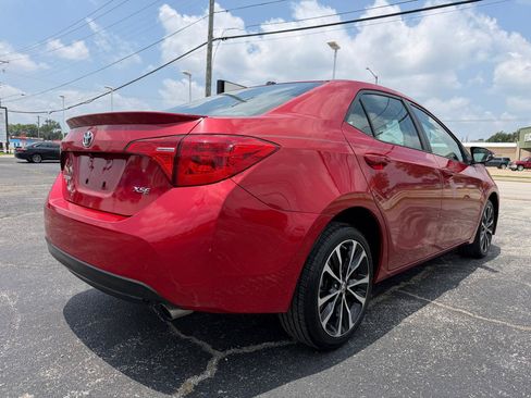 Used 2017 Toyota Corolla XSE FWD image 5