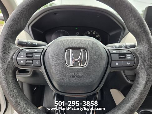 Used 2025 Honda HR-V LX image 20