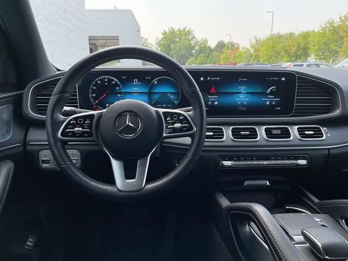 Used 2020 Mercedes-Benz GLS 450 4MATIC image 26