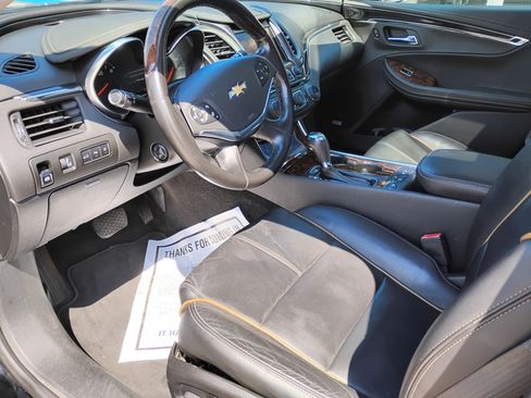 Used 2014 Chevrolet Impala LTZ FWD image 10