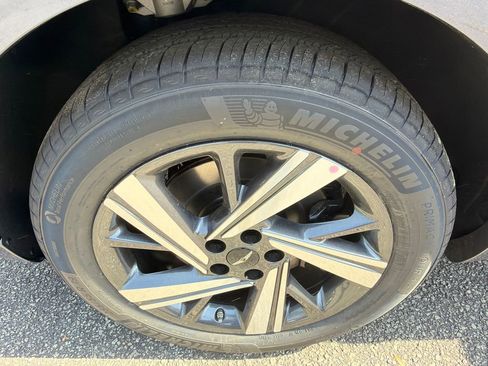 New 2026 Genesis GV70 3.5T Sport Advanced AWD/4WD image 17