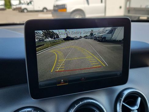 Used 2018 Mercedes-Benz CLA 250 image 42