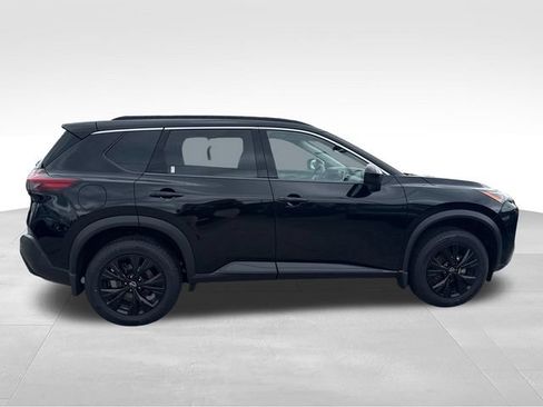 Used 2023 Nissan Rogue SV w/ SV Premium B Package AWD/4WD image 6