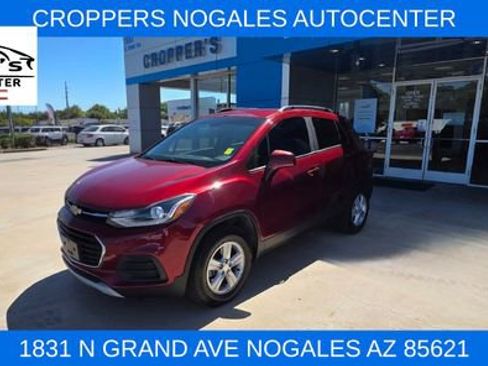 Used 2021 Chevrolet Trax LT AWD/4WD image 1