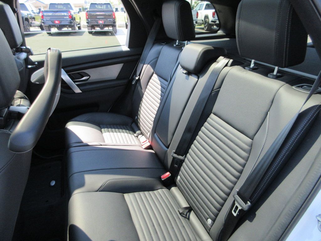 Used 2025 Land Rover Discovery Sport Dynamic SE AWD/4WD image 22