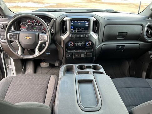 Used 2022 Chevrolet Silverado 2500 LT w/ Fleet Comfort Package image 15