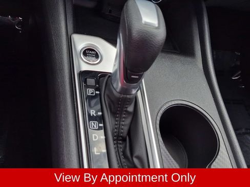 Used 2025 Nissan Altima 2.5 SV FWD image 18