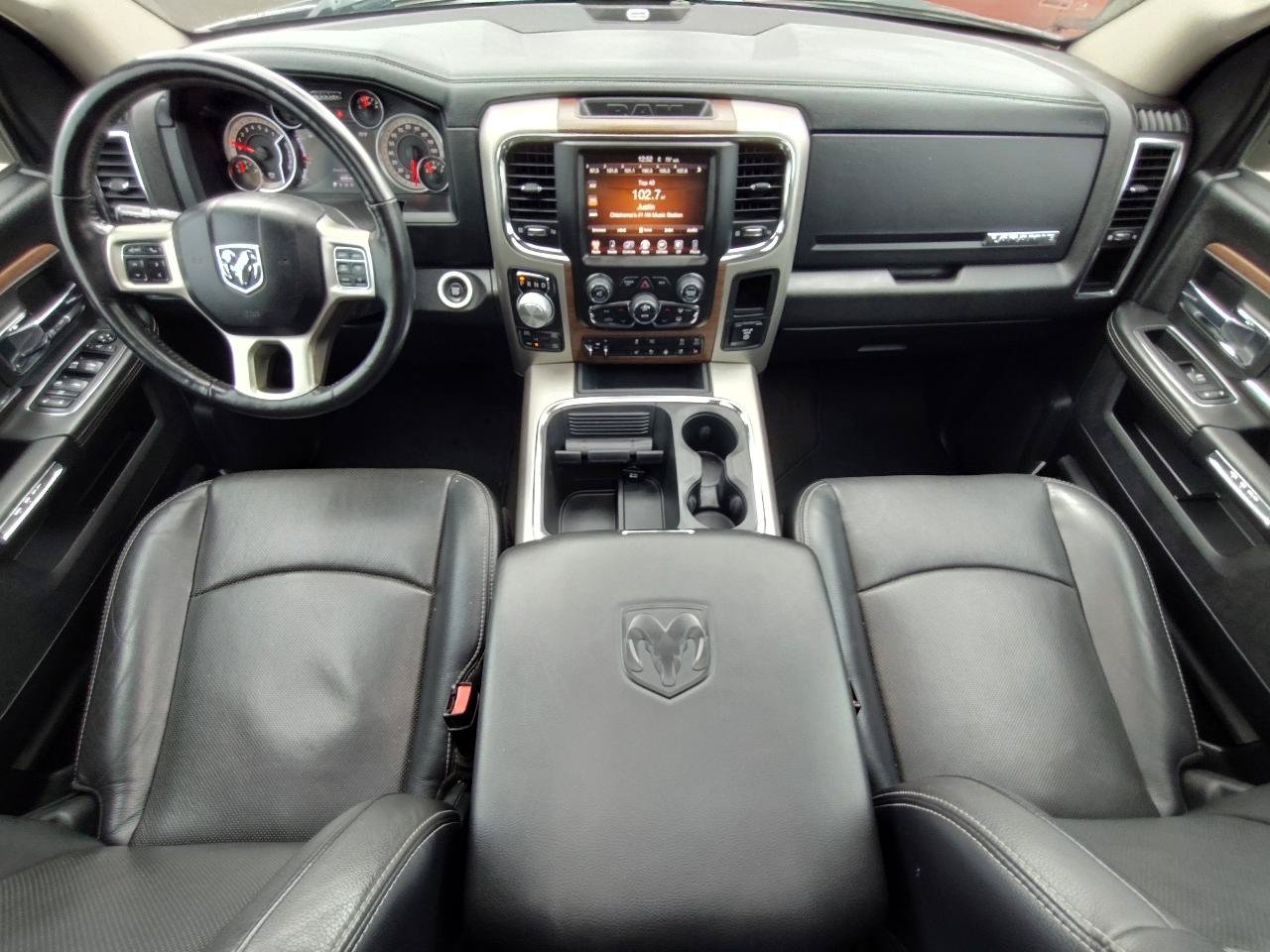 Used 2017 RAM 1500 Laramie w/ Convenience Group AWD/4WD image 41