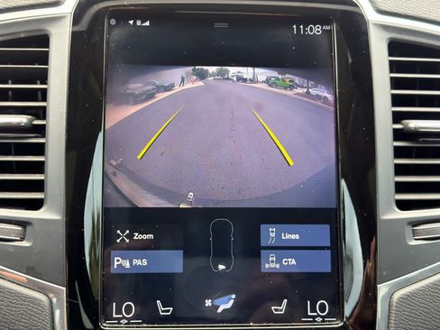Used 2019 Volvo XC90 T6 Momentum AWD/4WD image 32