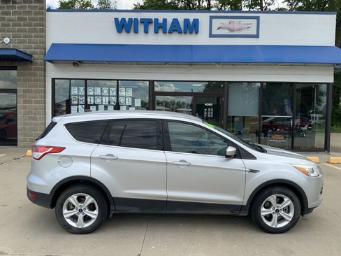 Used 2016 Ford Escape SE AWD/4WD image 2