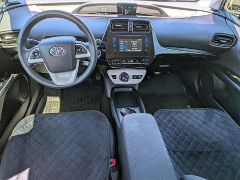 Used 2018 Toyota Prius One FWD image 16