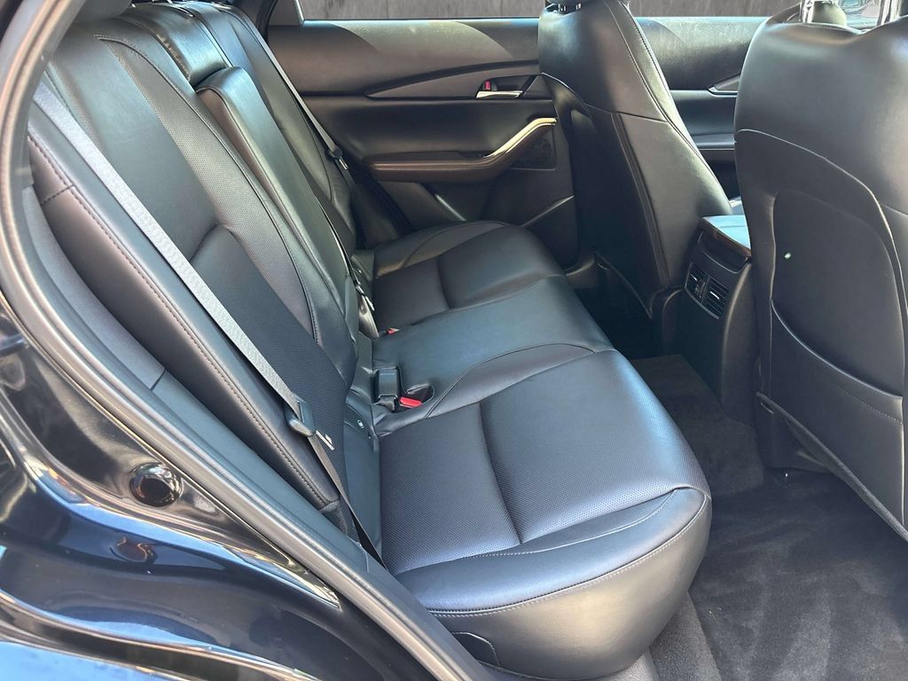 Certified 2024 MAZDA CX-30 AWD 2.5 S w/ Premium Package image 17