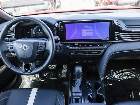 Certified 2026 Toyota Camry SE w/ Multimedia Upgrade Package FWD image 12