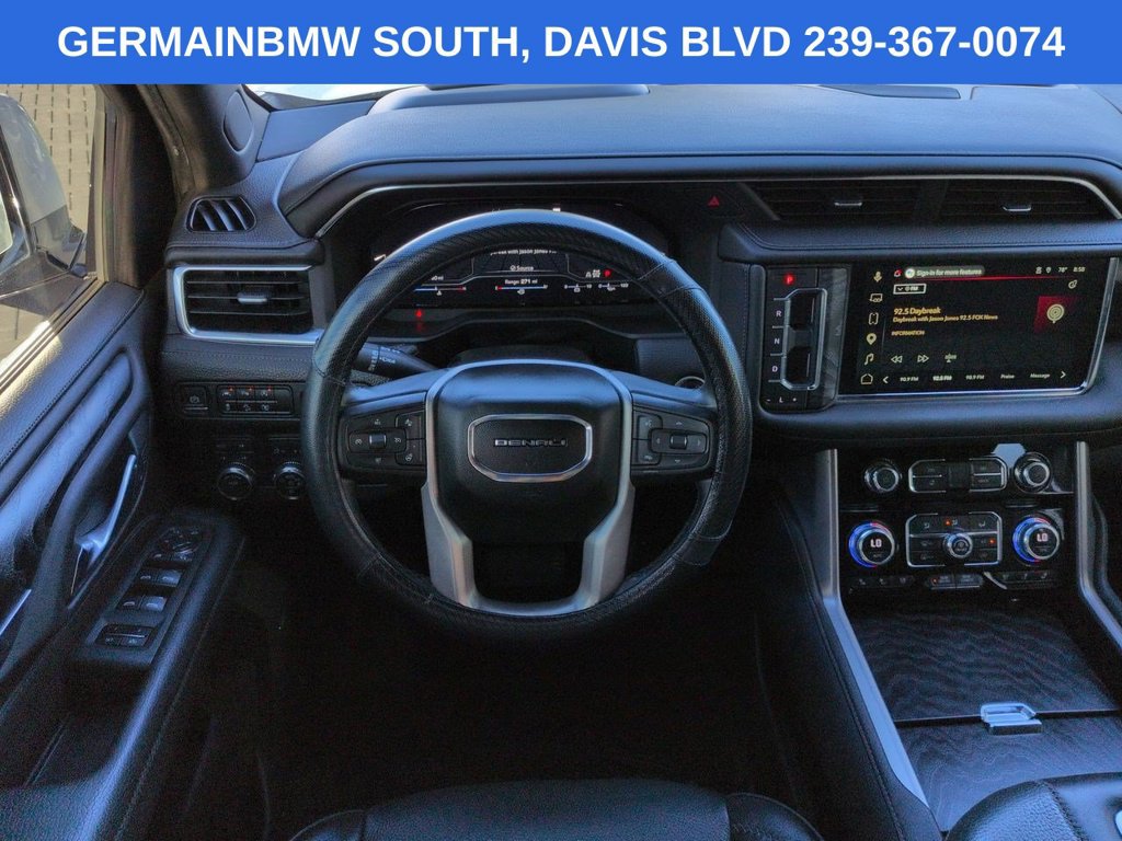 Used 2023 GMC Yukon Denali AWD/4WD image 18