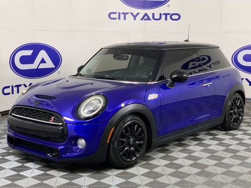 Used 2019 MINI Cooper S w/ Premium Package FWD image 7
