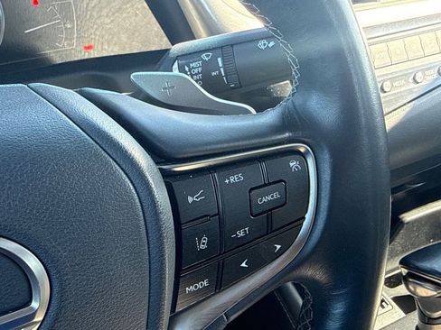 Used 2019 Lexus ES 350 w/ Accessory Package 2 image 24