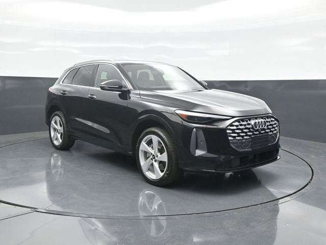 Used 2026 Audi Q5 Premium Plus AWD/4WD image 1