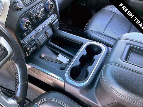 Used 2020 Chevrolet Silverado 2500 LTZ w/ LTZ Texas Edition image 18