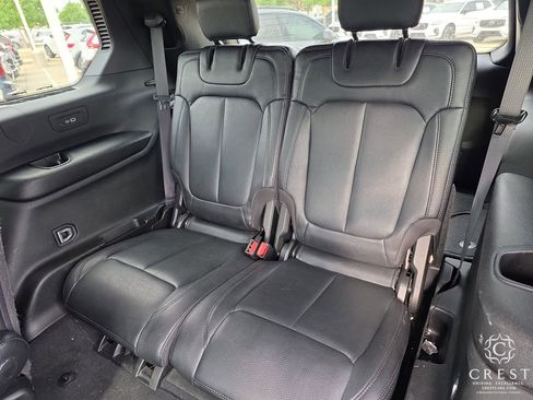 Used 2023 Jeep Grand Cherokee L Laredo image 23