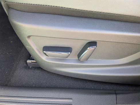 New 2026 Nissan Leaf SV+ image 12