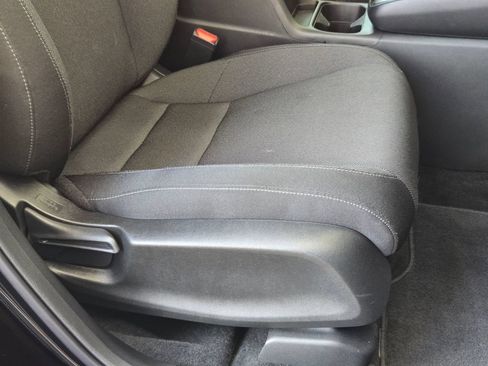 Certified 2025 Honda CR-V EX image 27