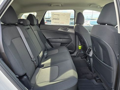 New 2026 Kia Sportage S image 12