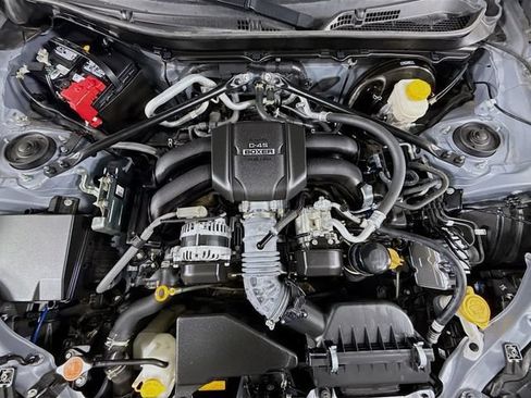 Certified 2023 Toyota GR86 Premium RWD image 28