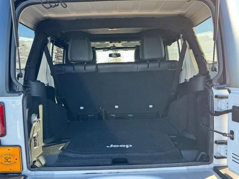 Used 2015 Jeep Wrangler Unlimited Sahara w/ Connectivity Group image 6