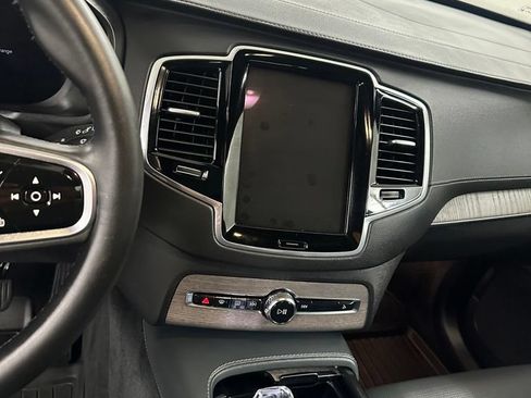 Used 2023 Volvo XC90 T8 Ultimate w/ Protection Package Premier AWD/4WD image 15