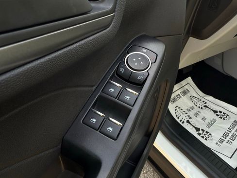 Used 2023 Ford Escape Active w/ Cold Weather Package image 32