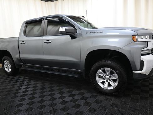 Used 2019 Chevrolet Silverado 1500 LT w/ Convenience Package image 17