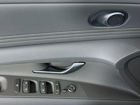 New 2026 Hyundai Elantra Sport image 18