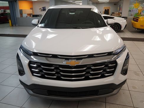 New 2026 Chevrolet Equinox LT w/ Convenience Package II image 19