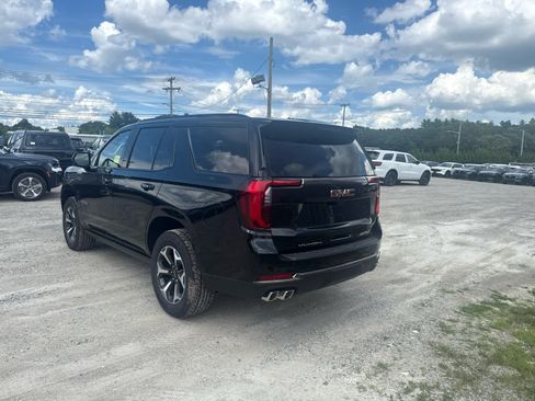 New 2026 GMC Yukon AT4 Ultimate AWD/4WD image 3