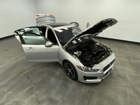 Used 2018 Jaguar XE S image 55