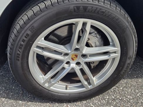 Used 2015 Porsche Macan S AWD/4WD image 22