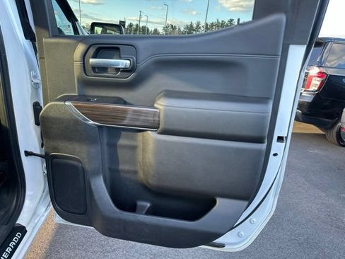 Used 2020 Chevrolet Silverado 1500 RST w/ All-Star Edition AWD/4WD image 13